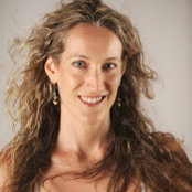 Lara Oshons foto
