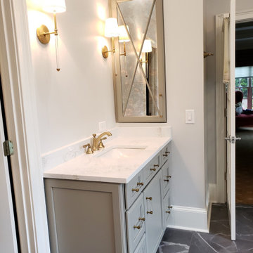 Luxury Bath with Discerning Detailing