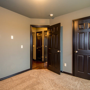 8121 Waters Edge Way