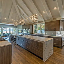 Lake Kitchen