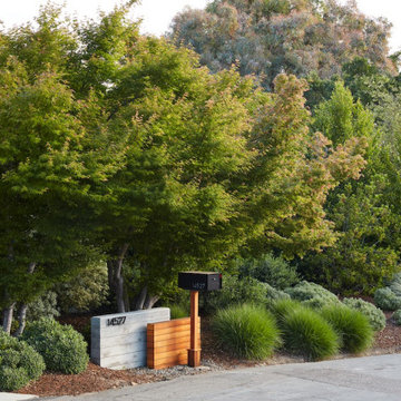 Sports Enthusiasts’ Hideaway by Klopf Architecture