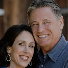 Alex and Wendy Jones with Visionary Realty Group
