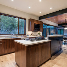 CABINETS DARKER
