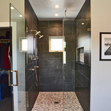 3608 Oakwood Master Bath