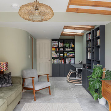 Bath Garden Room / Teenage Den
