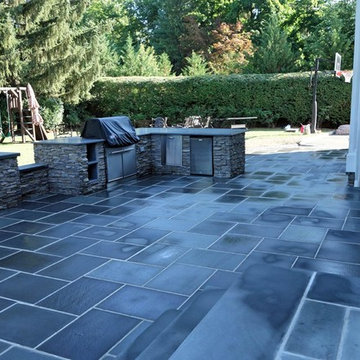 Outdoor Living Space - Bluestone, Patio, Outdoor Kitchen, Fire Place, Bar