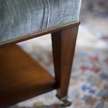 Beaumont & Fletcher - Ottoman Table in Como Silk Velvet - Moss