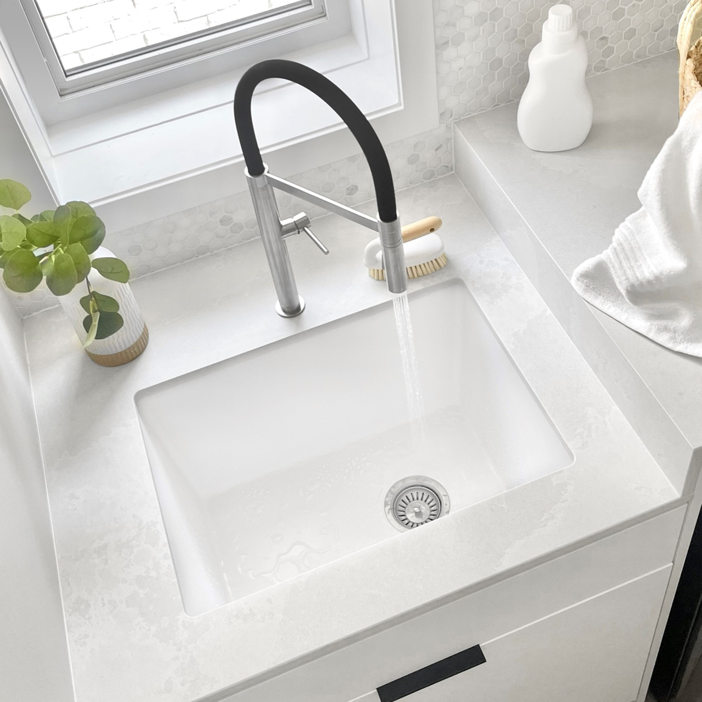 25 inch Dual Mount Single Bowl White Granite Laundry Sink S-825H