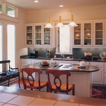 Contemporary Cottage for a Bachelor