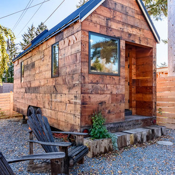 Tipsy the Tiny House