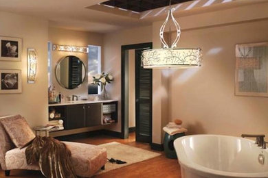 Inspiration for a transitional bathroom remodel in Toronto