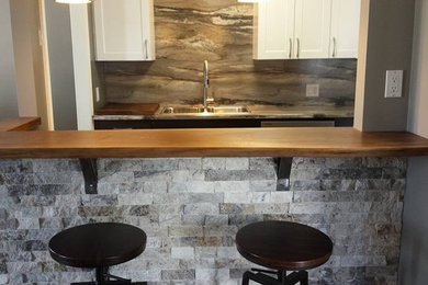 Inspiration for a transitional kitchen remodel in Toronto