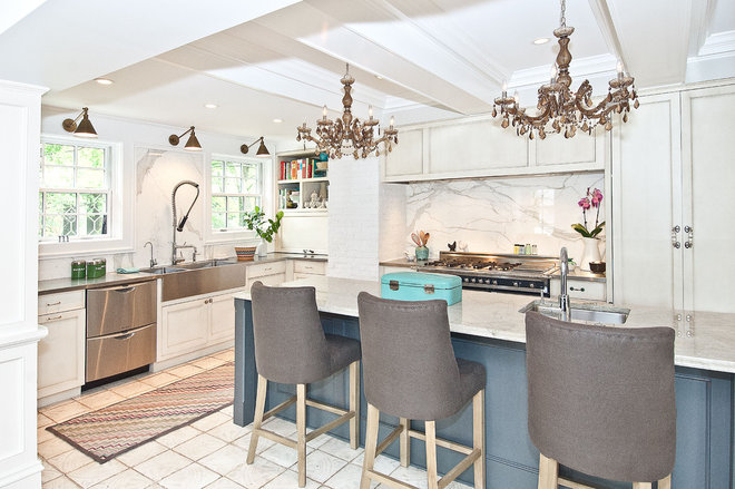 Traditional Kitchen by KitchenLab | Rebekah Zaveloff Interiors