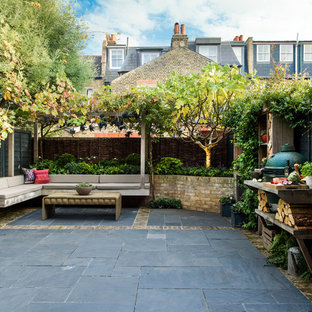 A London garden for relaxing and entertaining
