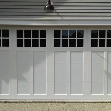 American Legends Vinyl-Clad Steel Carriage House Door, Vanderbilt LV-12S design