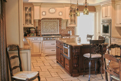 Inspiration for a timeless kitchen remodel in New York
