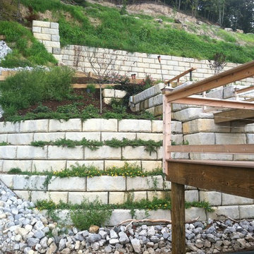 Lake Chickamauga Seawall, Dock & Stone Patio