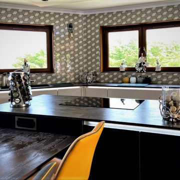 Two-tone Kitchen in Fraserburgh