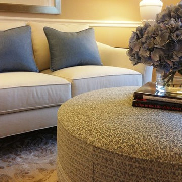 Fresh, Classy Piano Room