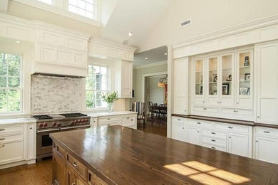 Kitchen photo in Other