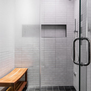 Stand Up Shower featuring all Kohler Fixtures including a Steam Generator