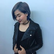 Foto von ၾကည္ ရီ