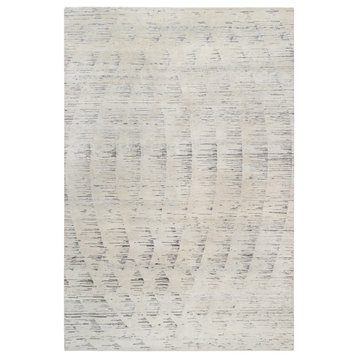 Undyed Natural Wool Ivory Tone on Tone Hand Knotted Oriental Rug, 6'x9'