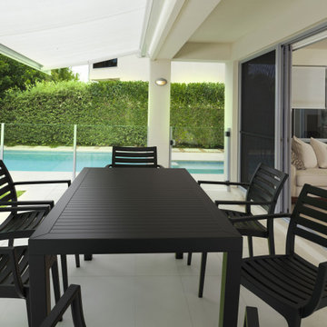 Outdoor Dining "Alfresco"