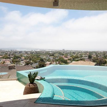 Aquamarine Glass Tiled Pool