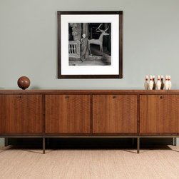 Bauhaus Console - Furniture