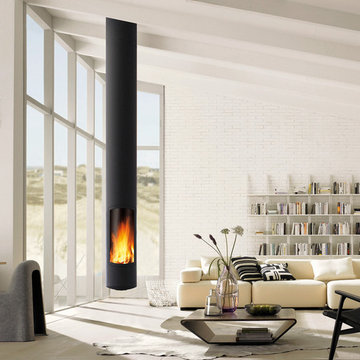 CHEMINÉE CENTRALE / CENTRAL FIREPLACE