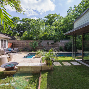 Hyde Park Modern Retreat - Back Yard
