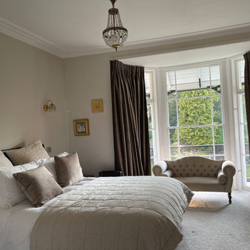 Restoration and redecoration of a Grade II listed mansion