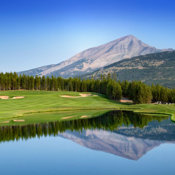 Golfcourse Living