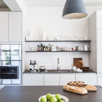 Refreshing Spacious Kitchen