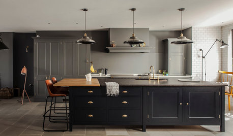 7 Stylish Ways to Work Black Kitchen Cabinets