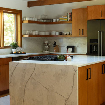 Rockford Kitchen & Living Space Remodel