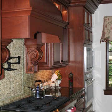 "Lexington" Applied Moulding Cherry Bordeaux with Sable Glaze