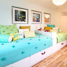 2 Girls Bedroom