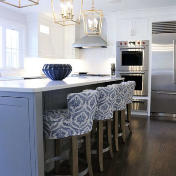 Brentwood Mo-Sophisticated Renovation
