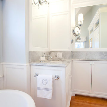 Crown Moldings add definition and weight