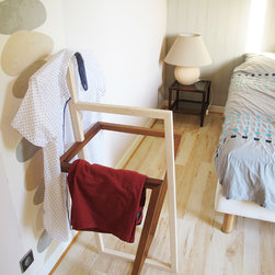 Valet crois&eacute; - Clothing Valets And Suit Stands
