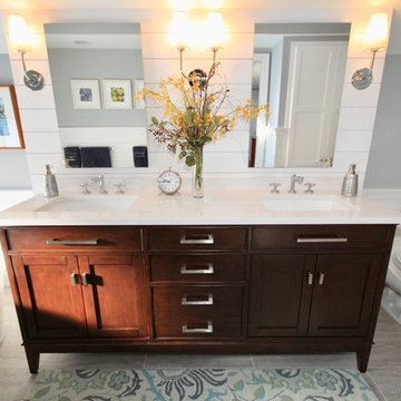 Hawk Master Bath