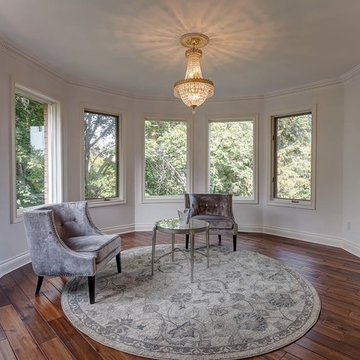 A Luxury Home In The Bridle Path