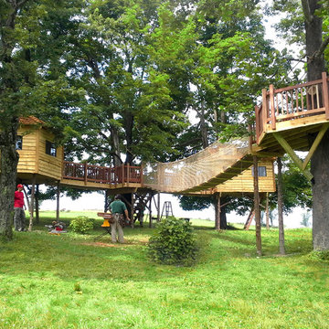New York 4 Platform Tree House