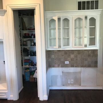 Kenny & Janet's New White Cabinets (2019 Mckinney TX)