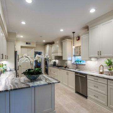 Traditional Kitchens