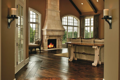 Example of a classic living room design in Chicago