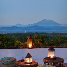 750 trellis and outdoor lighting