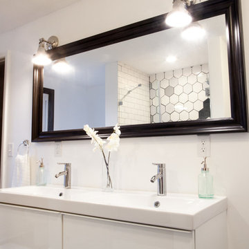 Gradient Black & White Hexagon Shower